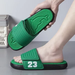 Summer Men's Sandals Fashionable Casual Beach Holiday Slippers Men's Lightweight Shoes New Outdoor Comfortable Casual Sandals - Image 5
