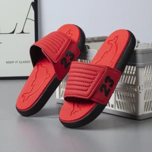 Summer Men's Sandals Fashionable Casual Beach Holiday Slippers Men's Lightweight Shoes New Outdoor Comfortable Casual Sandals - Image 4