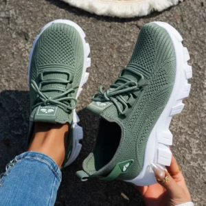 Women's 2025 Spring Knitted Shoes Lightweight Breathable Mom Shoes Plus Size Comfort Non-Slip Casual Flat Sole Slip-On - Image 4