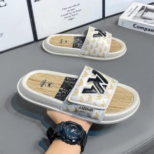 Men's Slippers Non-Slip Wear-Resistant Casual Home Outdoor Sports Summer Trend New Fashion Men's Shoes - Image 1