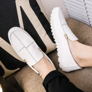 Men's shoes 2024 new European Station Tsutsu Men's shoes in a lazy shoes spring loafers white casual shoes - Image 1