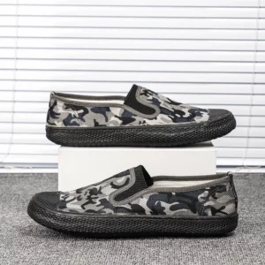 Summer Camouflage Loafers Wear-resistant Men's Sneakers Slip-on Walking Shoes for Men Competition Training Men's Sports Shoes - Image 1