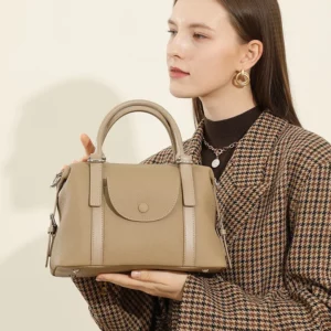 Genuine Leather Versatile Handbag For Women Luxury Design Commuter Shoulder Bag 2025 New model High Quality Commuting Bag - Image 1
