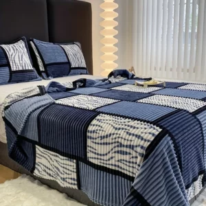 Plush Coral Fleece Blanket Geometric Print Thickened Grid Air Conditioner Office Leisure Home Blanket All Season Soft Cozy Throw - Image 3
