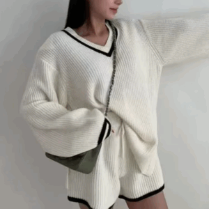 Casual Elegant Knitted Shorts Sets Autumn Winter Long Sleeve Pullovers Sweater New Fashion Knitted Sweater 2 Pieces Set Woman - Image 5
