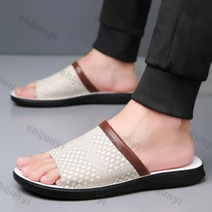 Large Size Men's Shoes 2025 Summer New Breathable Lightweight Comfortable Slippers Fashion Soft Sole Beach Shoes Non Slip Flats - Image 2