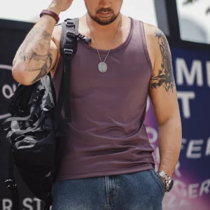Maden Sunscreen Ribbed Solid Color Vest Breathable And Versatile Three-color Optional Tank Top for Men's Summer - Image 6
