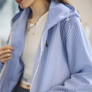 Maden Casual Blue White Striped Hooded Shirt Women's Spring Seersucker Vacation Style Blouse Lightweight Layering Beach Shirts - Image 3