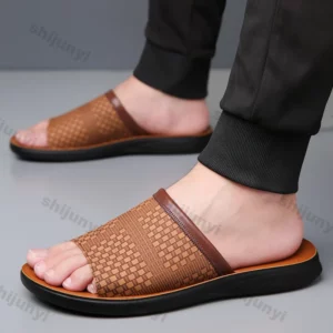 Large Size Men's Shoes 2025 Summer New Breathable Lightweight Comfortable Slippers Fashion Soft Sole Beach Shoes Non Slip Flats - Image 4
