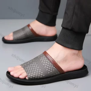 Large Size Men's Shoes 2025 Summer New Breathable Lightweight Comfortable Slippers Fashion Soft Sole Beach Shoes Non Slip Flats - Image 3