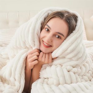 BEDELITE Fleece Queen Comforter Set, Fluffy Bed Set, Cream White Super Soft & Warm Bedding, Luxury Fuzzy Faux Fur Comforter for Winter, Heavy Plush Bedding, with 2 Pillowcases - Image 3